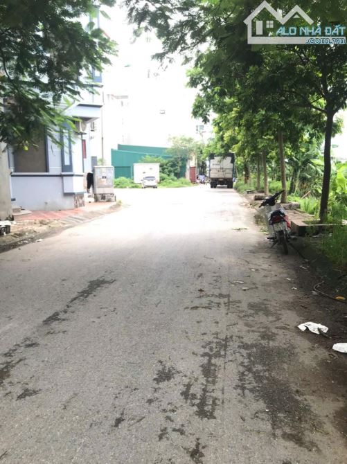 TÁI ĐỊNH CƯ LẠC THỊ NGỌC HỒI 55M ,ĐẤT 2 MẶT TIỀN GIÁ 11,6 TỶ - 3