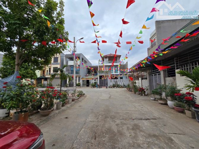 ĐẤU GIÁ DỤC TÚ - ĐÔNG ANH - VỈA HÈ Ô TÔ TRÁNH - CẦU TỨ LIÊN - 3