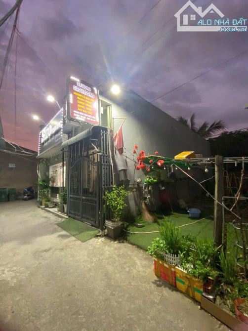 CHỦ NGỘP CẦN BÁN GẤP NHÀ 1 SẸC ĐƯỜNG NGUYỄN XIỄN 74M2 GIÁ 4 TỶ 1 - 3