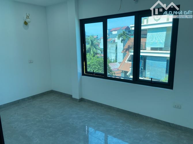 Nhà Phố Bà Triệu 5 tầng Thang máy mặt kinh doanh - 3