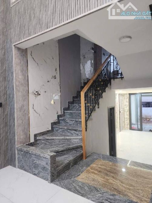 🏡 HẺM XE TẢI 8M – CÁCH 1 CĂN RA MẶT TIỀN 🏗️ 5 TẦNG BTCT – 56M² – 6PN – GIÁ CHỈ 9 TỶ - 3