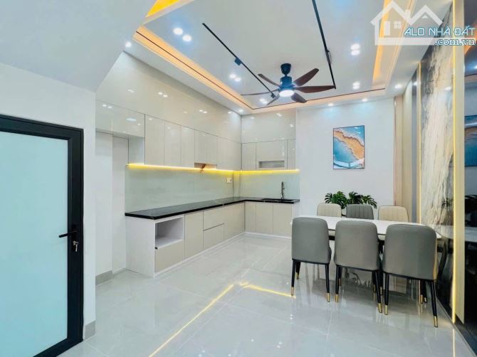 Bán Nhà Ngô Kim Húc (Vĩnh Tiến 2), Vĩnh Niệm, Lê Chân . Giá 4,7 tỷ - 4 tầng - 44m - 3