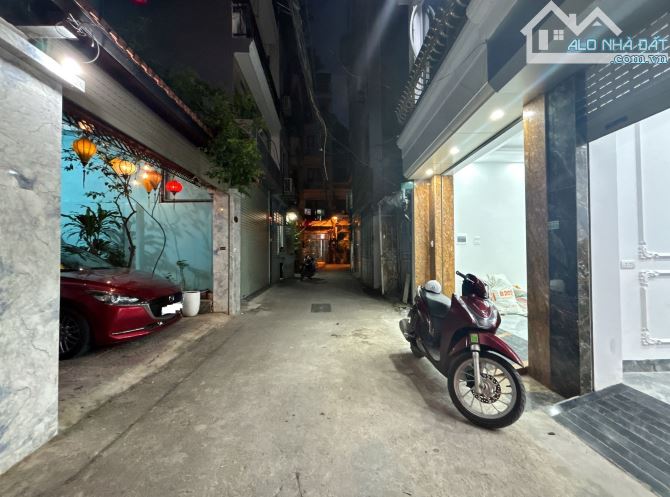 Bán nhà lạc long quân, ngõ nông, thông, ô tô vào nhà, nhà xây khung cột, thang máy, đủ đồ - 3