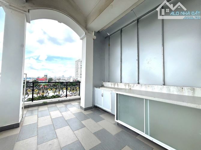 cho thuê phòng tôn thất thuyết q4 có sân thượng view sông gần q1 q7 q5 gần chợ xóm chiếu - 3