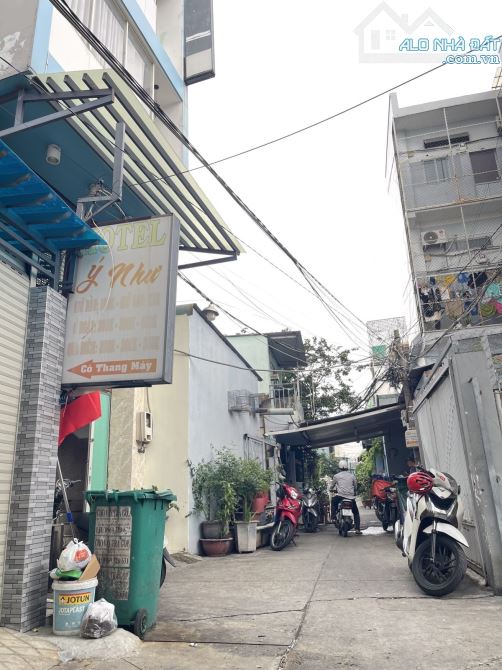 🌟 BÁN CHDV QUẬN 7 – HẺM XE HƠI, CÁCH MT NGUYỄN THỊ THẬP 50M 🌟  🏠 Nhà 6 tầng, 4.3 x 20m, - 3