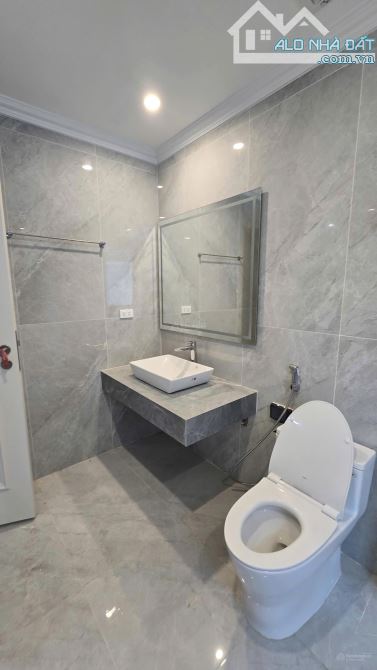 Cho thuê nhà ở Nguyễn Văn Huyên, Xuân Đỉnh, Bắc Từ Liêm. DT 120m x 4 tầng, giá 48tr - 3