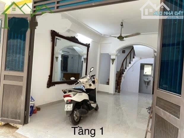 Cho thuê nhà riêng tại ngõ 195 Trần Cung, Nghĩa Đô, Cầu Giấy, Diện tích 40m x 4 tầng 11tr - 3