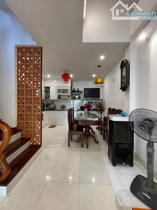 LIỀN KỀ 5 TẦNG THANG MÁY PHÂN LÔ VỈA HÈ KINH DOANH ĐỈNH NGÔ THÌ NHẬM LA KHÀ ĐÔNG 44m 18 TỶ - 4