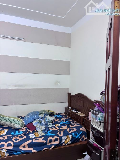 Bán nhà 3 Lầu  hẻm xe tải đường 41 Phú Định sát đại lỗ võ văn kiệt - 4.8m x 8.6m - -3PN - 4