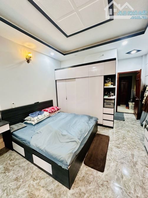 Bán nhà đẹp 4 tầng hẻm ô tô 8m, Nguyễn Tư Giản, Gò Vấp, 1 trục, chỉ 1x tỷ - 4
