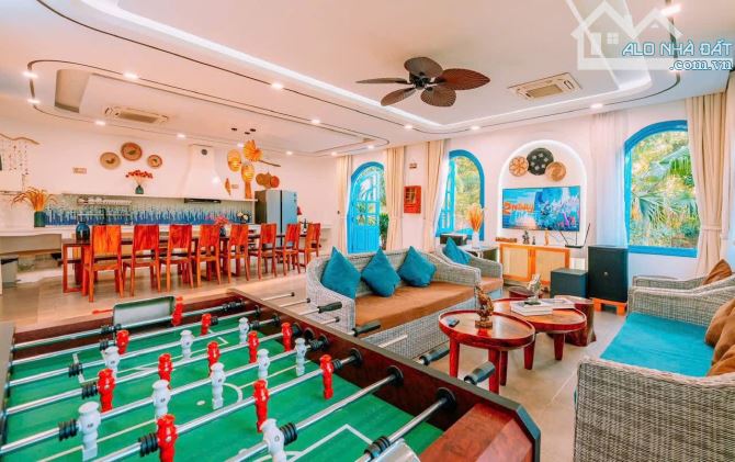 BIỆT THỰ NGHỈ DƯỠNG-VIÊN NGỌC XANH GIỮA LÒNG ĐẢO TUẦN CHÂU-HẠ LONG CHỈ 2x tỷ - 4
