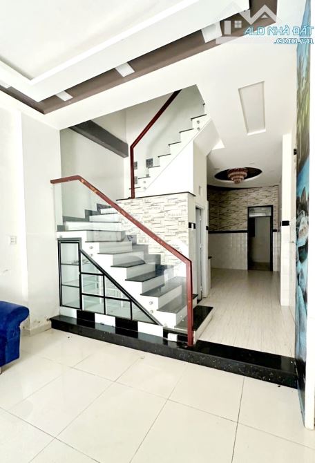 NHÀ MỚI 3 TẦNG - 60M² -  5 PHÒNG NGỦ, CÓ PN TRỆT. - 4