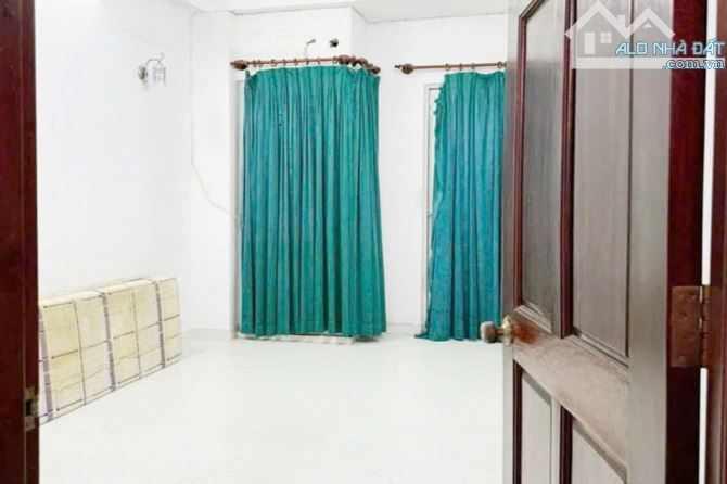 Bán nhà Nguyễn Công Hoan Phú Nhuận, 45m² (3m x 15m), 4 phòng, đúc BTCT - Giá 6.8 tỷ TL - 4