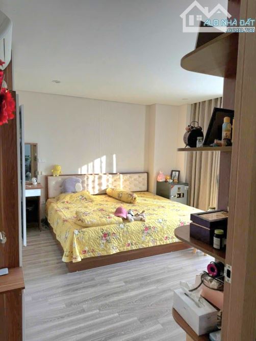 Bán căn hộ Thống Nhất Complex. DT 94m gồm 3PN, 2WC. Giá TL - 4