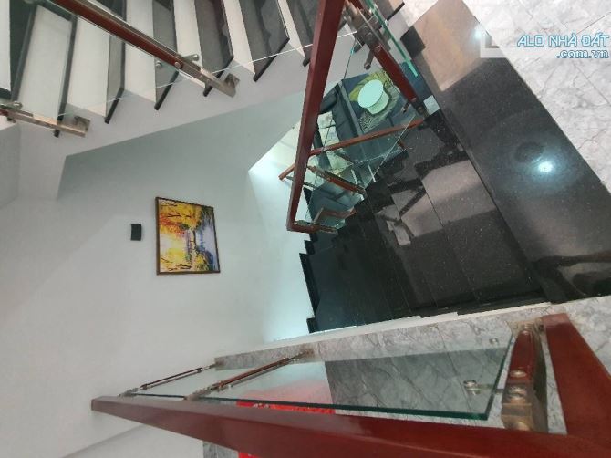 Nhà 3 tầng Dĩ An,92m2,Tặng Full nội thất cao cấp 6 tỷ - 4