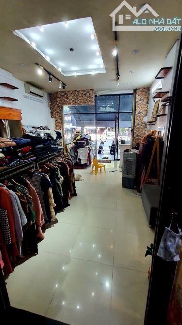 BÁN NHÀ 3 TAANG LÊ THANH NGHỊ - 115m2 CHỈ 18,2 tỷ - 4