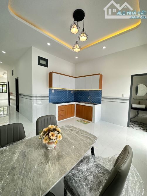 🏠 Bán nhanh cân tiền gấp❗ nhà c4 94m2 ở Xuân Thới Thượng, Hóc Môn - 955tr. Sổ Hồng Riêng - 4
