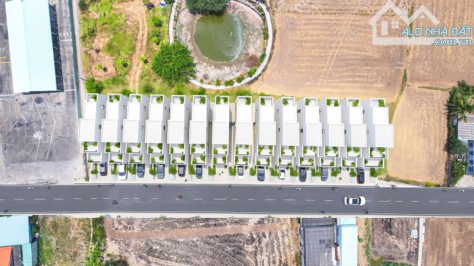 Bán lô đất ngon ngay trung tâm thị trấn Bến Lức Long An - 4