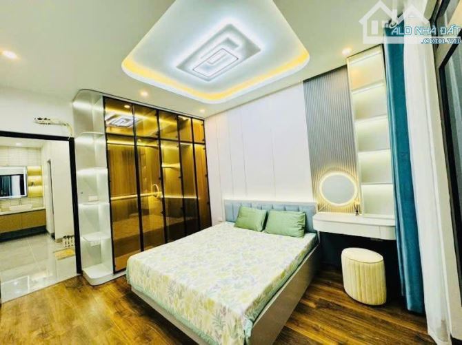 Nhà Cổ Nhuế 2, 54m2, 2 tầng 5m MT full thổ cư chỉ 5.19 tỷ - gần ô tô, bãi đỗ xe - nhiều tr - 4