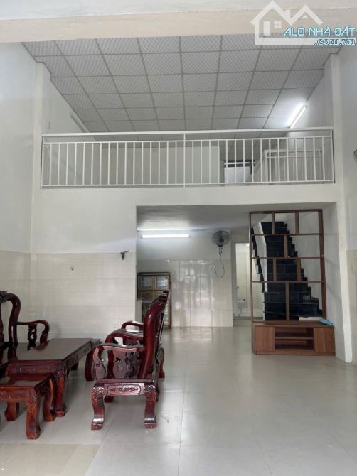 🏡 BÁN NHÀ GÁC LỬNG – GẦN CHỢ 26, P. TÂN PHONG - Diện tích: 71m², Sổ hồng riên - 4