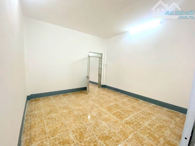 Cho thuê nhà 1 lầu 2 phòng ngủ sát mặt tiền Hoàng Sa, Tân Bình – 13.8 triệu/tháng - 4