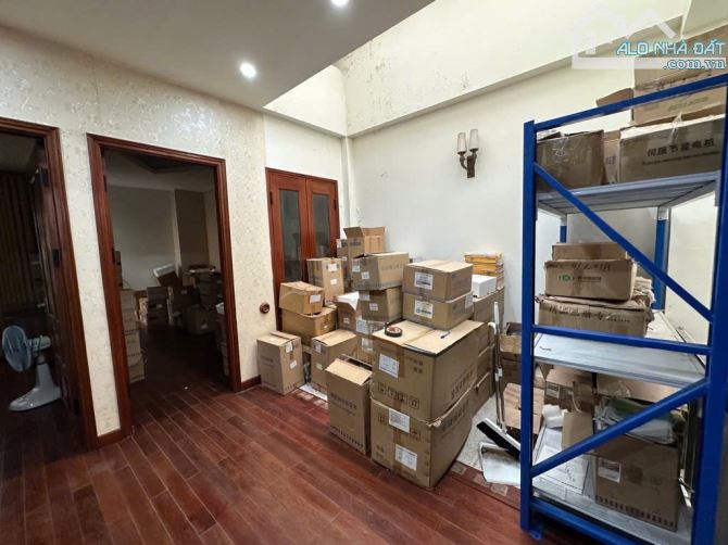Ngô Xuân Quảng/Nhà đẹp Lô Góc 102m, 4 Tầng, 6.3m, 13.8 tỷ/ Ô tô 7 chỗ, Vị trí vàng - 4