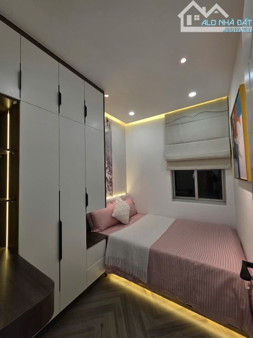 Căn hộ vị trí góc 3pn 2wc dt 89m2, nội thất cao cấp mới 100% chung cư sky garden quận 7 - 4