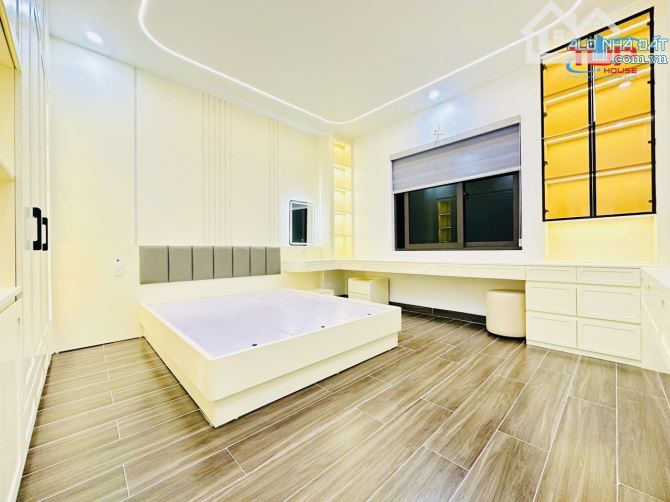 🏡 Bán nhà 4 tầng độc lập Tô Hiệu, Chùa Hàng dtsd 108m Giá 6,5 tỷ - 4