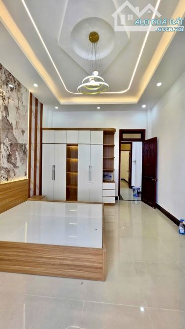 ✳️BÌNH TRỊ ĐÔNG NHÀ MỚI KENG 4 TẦNG HẺM OTO CHỈ HƠN 5 TỶ  🔥 khong lộ giới quy hoạch.  📍L - 4