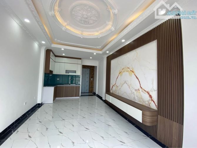HIẾM ! BÁN NHÀ PHỐ THẠCH BÀN, LÔ GÓC 60M, 6 TẦNG THANG MÁY, NHỈNH 13 ĐỒNG - 4