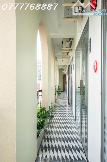 Bán khách sạn góc 2MT siêu đẹp, mới 100% dòng tiền tốt 140tr/ tháng - 4