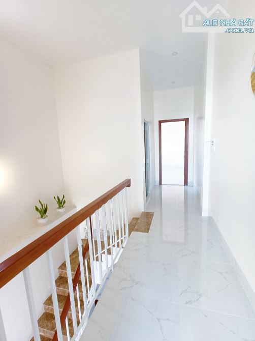 Bán Nhà Trệt Lầu 2 Mặt Tiền Trục Chính Hẻm 56 Lê Anh Xuân - 4