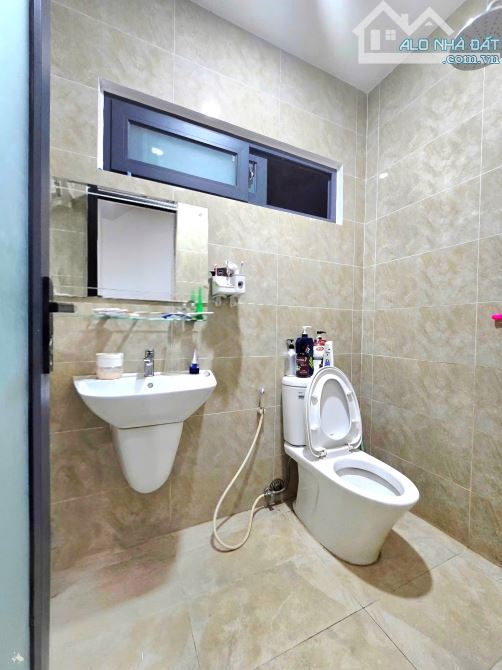 Nhà Hẻm Oto-Rẻ Nhất- 4 Tầng- 5x10m - 3 Phòng Ngủ Master-6 tỷ 150 - 4