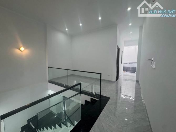 CHỈ 2TỶ3 SỞ HỮU NGAY CĂN LẦU SỔ RIÊNG GẦN SÂN BAY BIÊN HÒA - 4