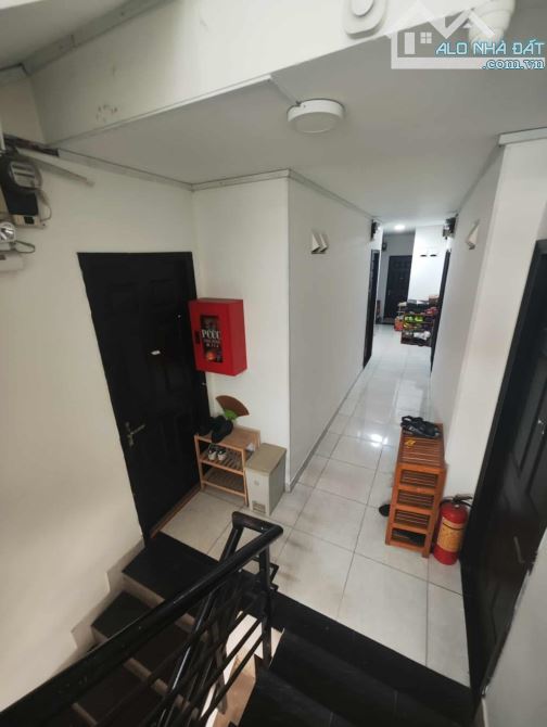 Bán nhà Cách Mạng Tháng Tám Quận 3, 328m2, 3 Tầng 24 phòng chỉ 38 Tỷ 5 - 4