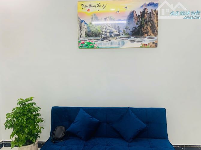🌟 BÁN NHÀ MỚI TINH – TỔ ẤM NHỎ, ĐẦY ĐỦ TIỆN ÍCH 🌟  🏡 1.53tỷ Diện tích: 3m x 9m  1 trệt - 4