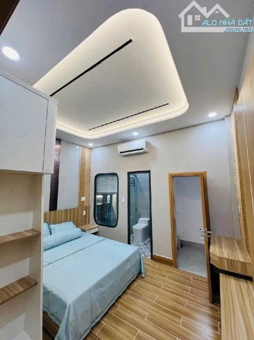CẦN Bán Nhà ĐẸP PHAN HUY ÍCH GV, giá chỉ 4TY350 TL, Sổ Riêng, hẻm rộng oto, GẦN SÂN BAY - 4