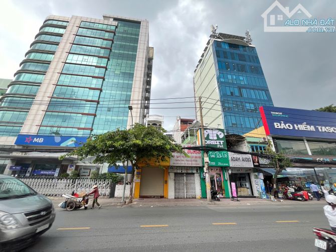 BÁN NHANH MẶT TIỀN KINH DOANH ĐƯỜNG CMT8 Q3 (15 X 26M )HẦM 10 TẦNG THU NHẬP 350TR - 4