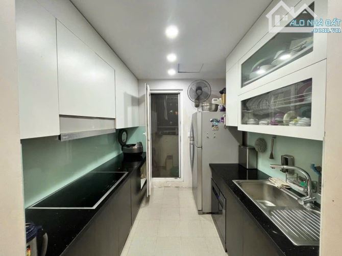 Bán CC CT2B kđt Nghĩa Đô - Hoàng Quốc Việt. SĐ 75m. 2N. 2VS. 7 tỷ 45 - 2