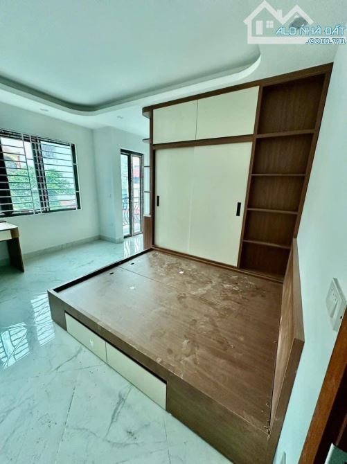 Rẻ nhất Nhổn - 33m2 5 tầng giá 5,2 tỷ - ô tô ngủ trong nhà - 4