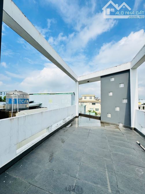 Bán nhà hẻm xe hơi 1 sẹc sát mặt tiền đường Quang Trung, P.11, 3,8 x 9, 5 tầng giá 4.95 tỷ - 4