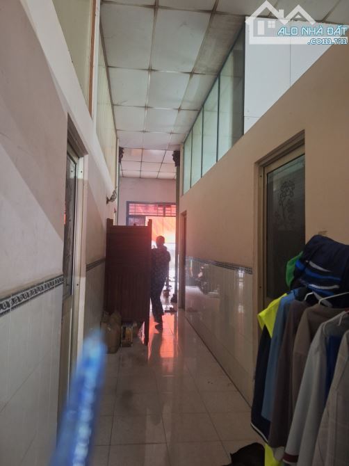 P. Linh Tây, chủ 1 đời chia tài sản bán gấp 435m2 nhà C4 HXH gần chợ Thủ Đức chỉ 16 tỷ. - 4