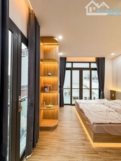 SIÊU PHẨM LÔ GÓC 4 TẦNG LẦU KẾ BÊN Q1 • CHỈ 6.48 TỶ - 4