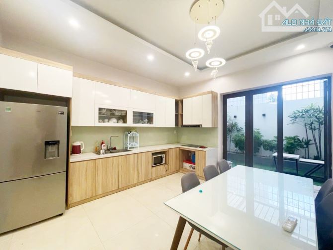 Nhà 3 tầng dân xây tuyến 2 Trung Lực - Đằng Lâm. DT 93m2. Hướng ĐTT - 4