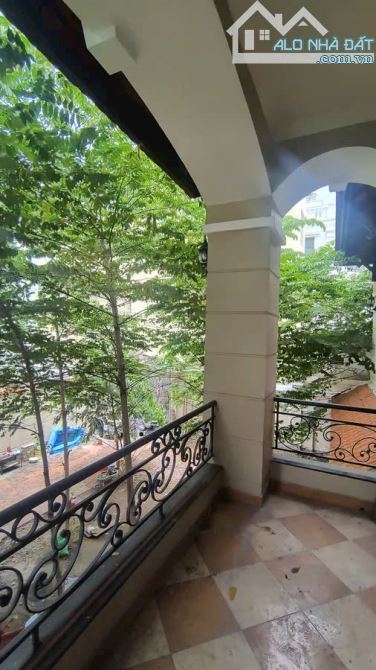 BIỆT THỰ SÂN VƯỜN QUANG TRUNG GÒ VẤP - PHƯỜNG 11 - DIỆN TÍCH KHỦNG NỞ HẬU - 4