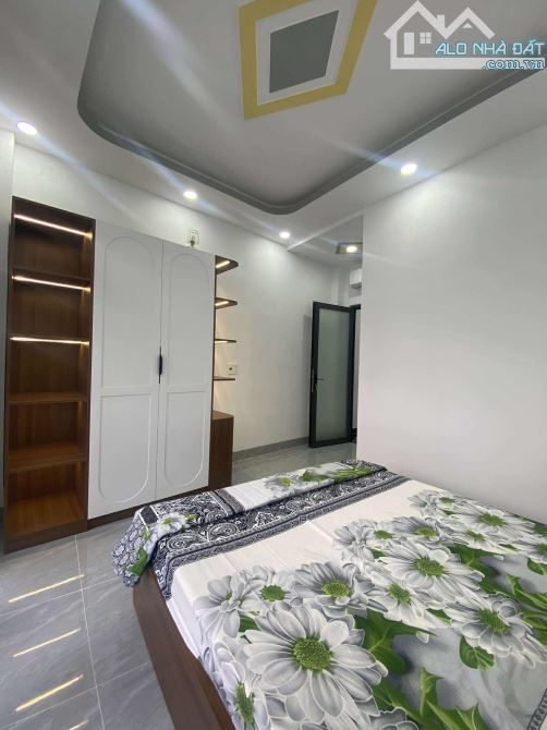2CĂN SINH ĐÔI XÂY MỚI TINH --GẤN HẺM OTO -P12 BÌNH THẠNH - 4 TẦNG - 4