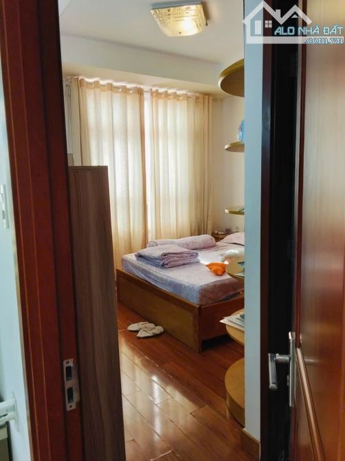 Bán Gấp , CHCC Cộng Hòa Plaza, 70M2 , Sổ Hồng Riêng ,  nhà đẹp giá  4,8tỷ TL - 4