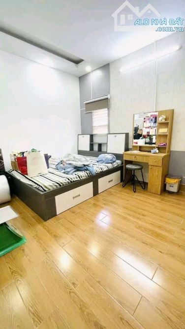 BÁN NHÀ ĐANG CHO THUÊ 28 TRIỆU/THÁNG.NGUYỄN BIỂU, QUẬN 5-GIÁ:4,21TỶ/71,5M2 - 2 LẦU - SHR. - 4