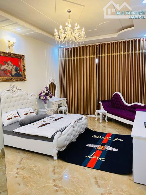 BÁN NHÀ MẶT TIỀN LÊ HỒNG PHONG, TP VT– NHÀ ĐẸP,GẦN BÃI SAU, ĐẦU TƯ CỰC TỐT GIÁ 11,7  TỶ TL - 4