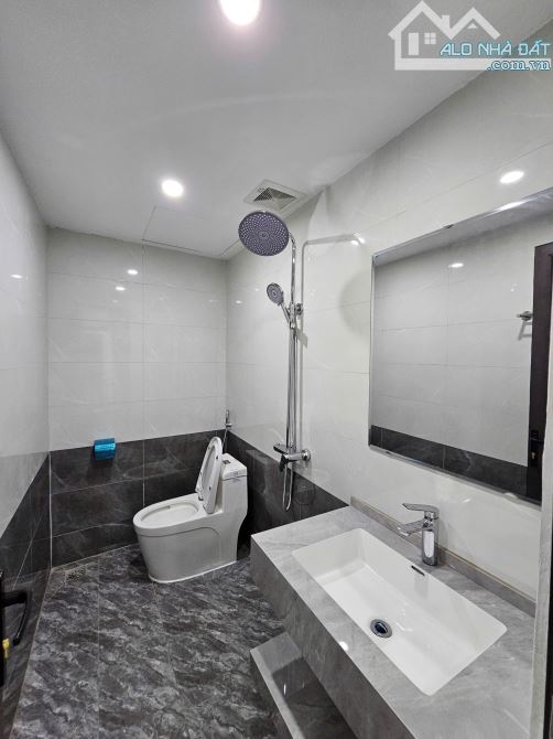 SIÊU PHẨM NGỌC THỤY 5Tx30m2 – NHÀ ĐẸP MỚI KOONG – VỊ TRÍ VÀNG GIAO THÔNG ĐỈNH - 4